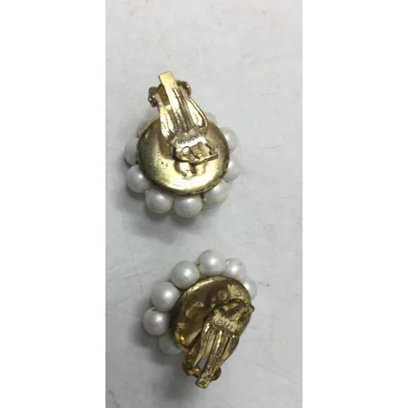 Vintage Women's White, Blue and Gold Tone Beaded Flower Shaped Clip on Earrings - Picture 3 of 5